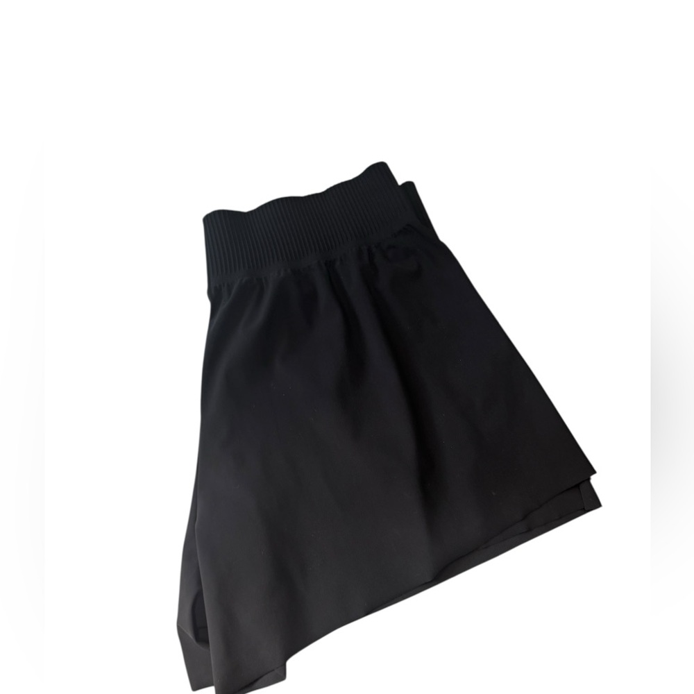ATHLETA - Cosmic Flutter Black Shorts - L - Picture 9 of 9